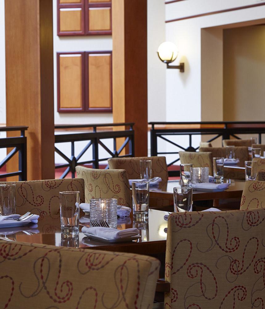 Hotel Marriott Hartford/Windsor Airport Zewnętrze zdjęcie