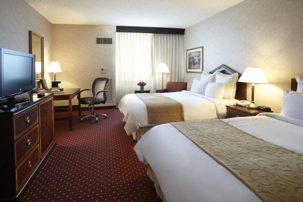 Hotel Marriott Hartford/Windsor Airport Zewnętrze zdjęcie