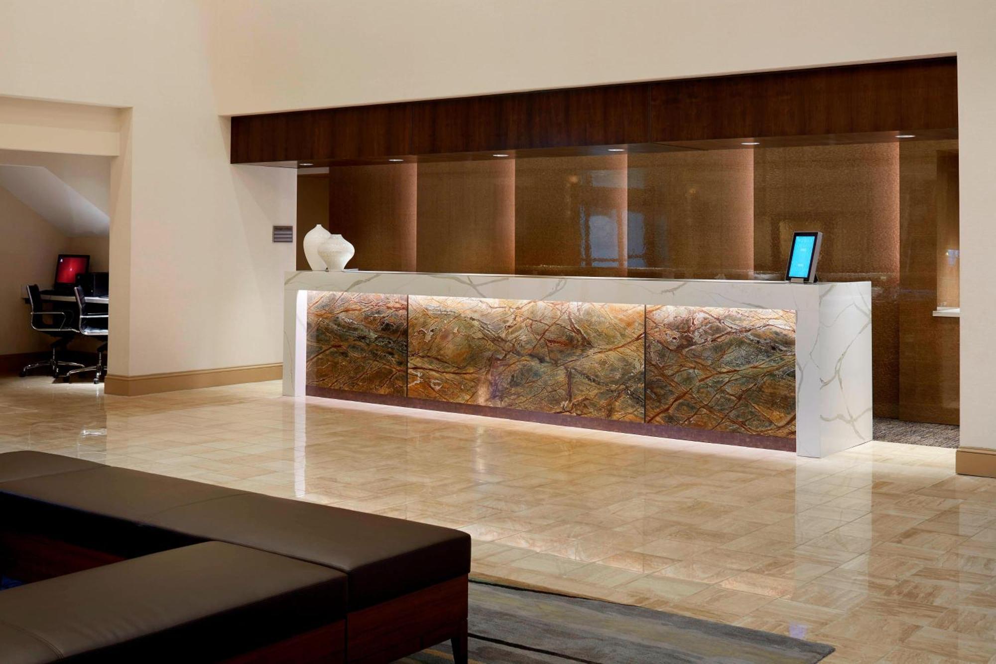 Hotel Marriott Hartford/Windsor Airport Zewnętrze zdjęcie