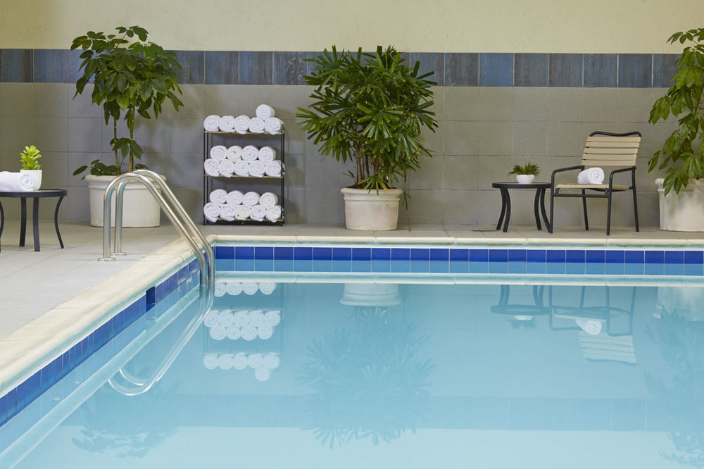Hotel Marriott Hartford/Windsor Airport Zewnętrze zdjęcie
