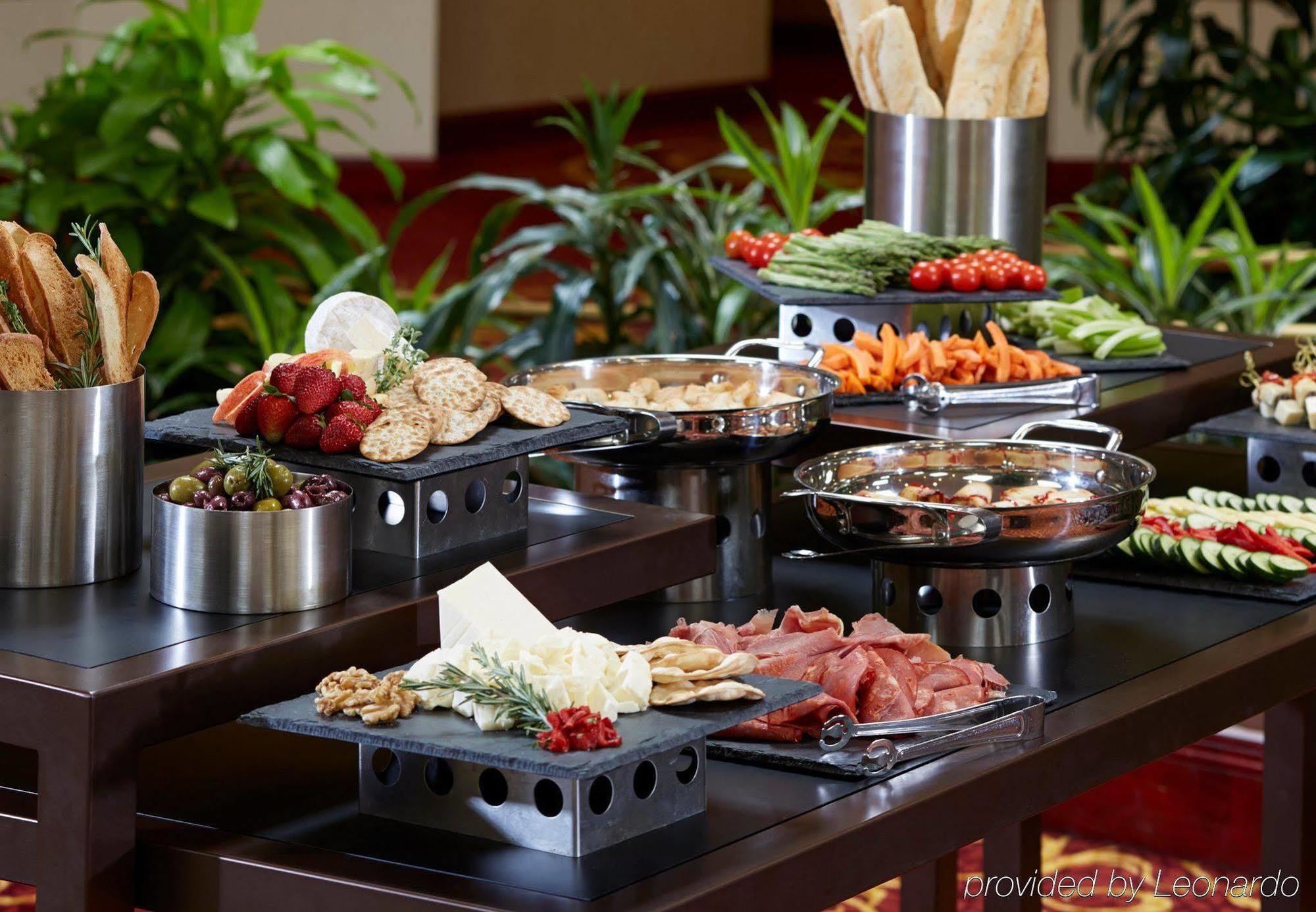 Hotel Marriott Hartford/Windsor Airport Zewnętrze zdjęcie